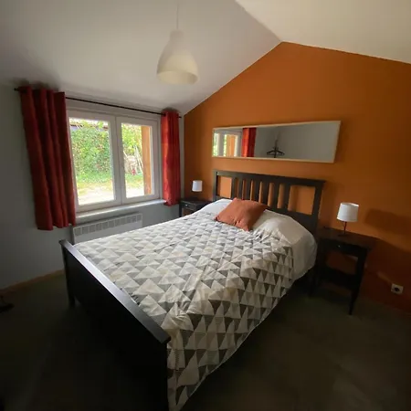 Chalet Spacious In With Jacuzzi *