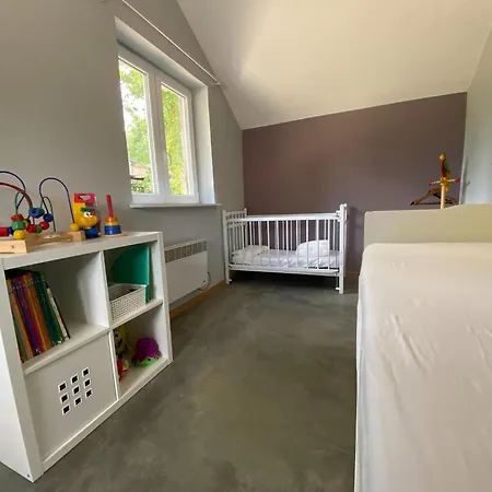 Spacious In With Jacuzzi